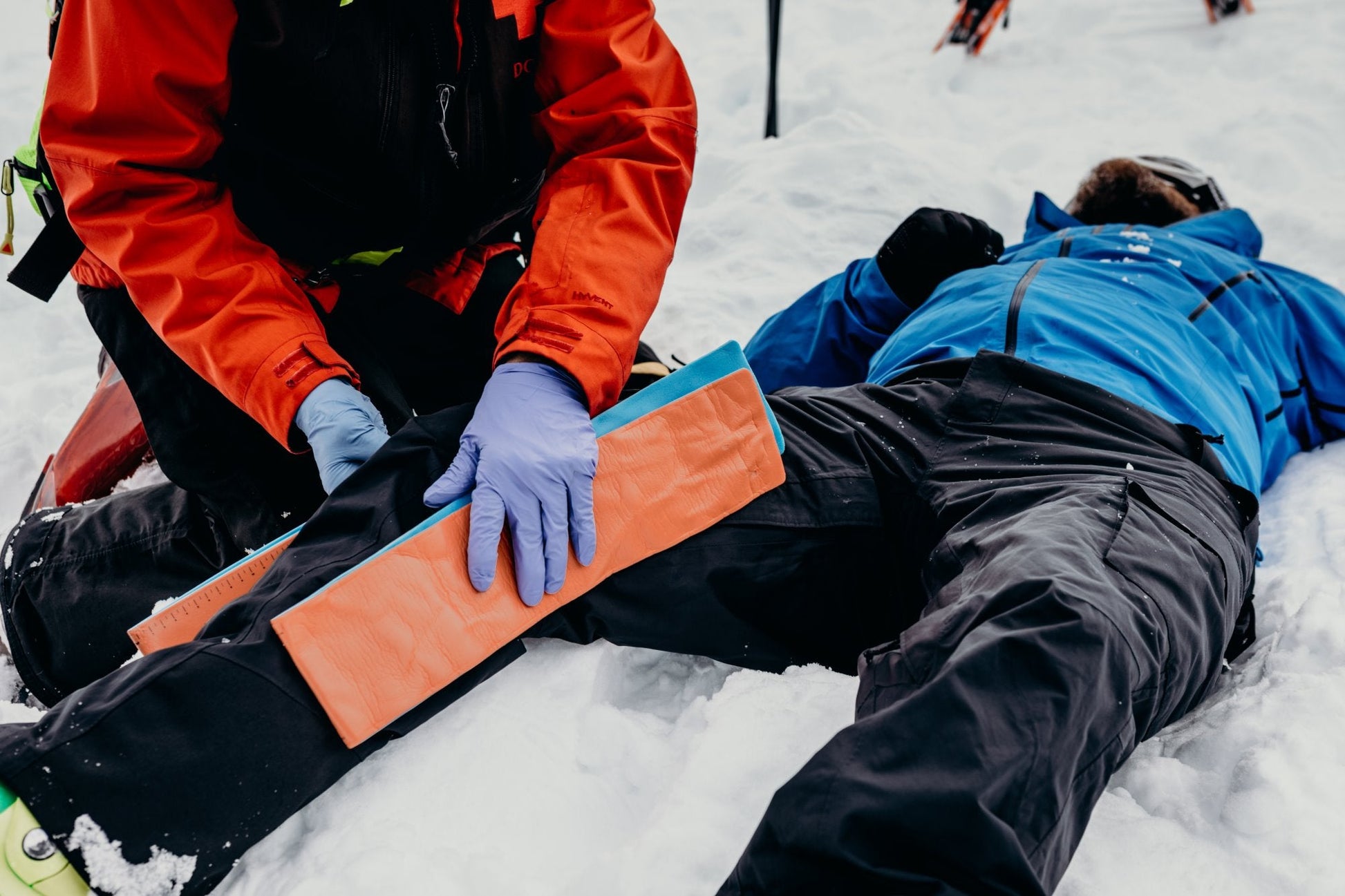 SAM SPLINT universalus lankstomas įtvaras 18 colių - oranžinis